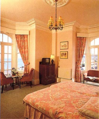 Ambassador Hotel 랜디드노 객실 사진